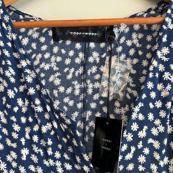 Code x Mode NWT Floral Sleeveless Vneck Button Down Mini Dress Women's MEDIUM - Picture 2 of 8